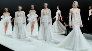 'Agnieszka Swiatly Bridal Spring 2023 | Barcelona Bridal Fashion Week'